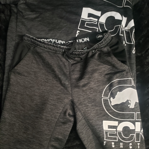 Ecko summer outfit - Picture 2 of 4